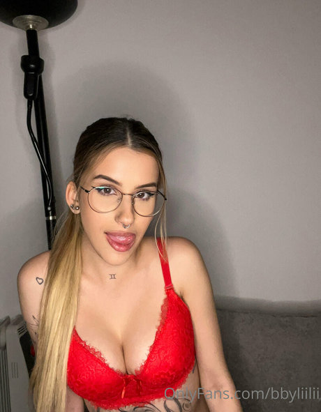 amateur squirt onlyfans porno photo