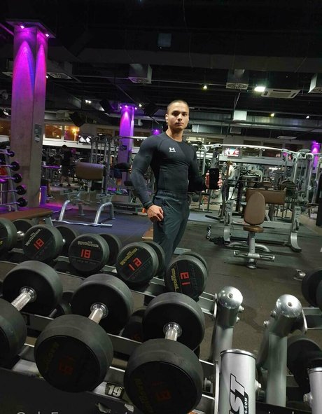 youngmusclegrowingboy beautiful star gallery