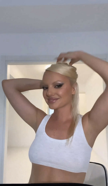 ebony midget onlyfans sexy nude pictures