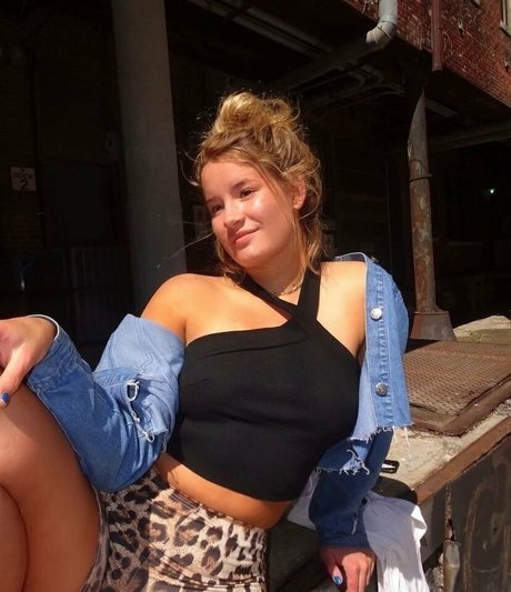 teen anal onlyfans beautiful nude pic