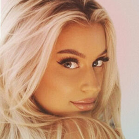 knockers model nudes images