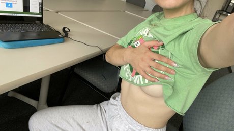 lanarhoads18 Profile pic