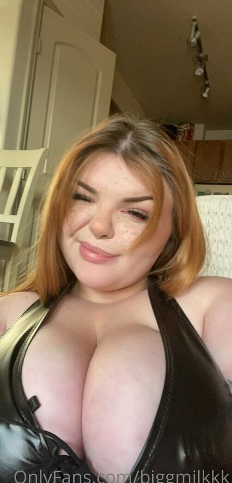 biggmilkkk xxx model photos