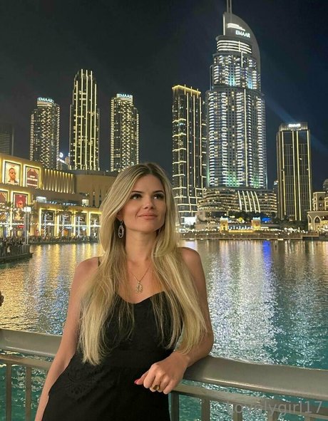 mature fake tits onlyfans hot image