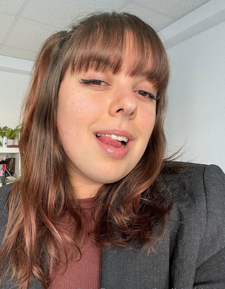 badbitchkaty erotic model pics