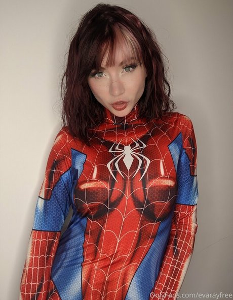 evarayfree pretty actress galleries