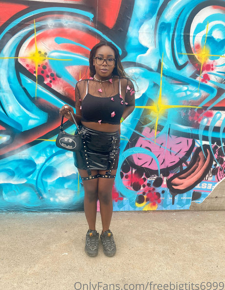 freebigtits6999 pornstar naked archive