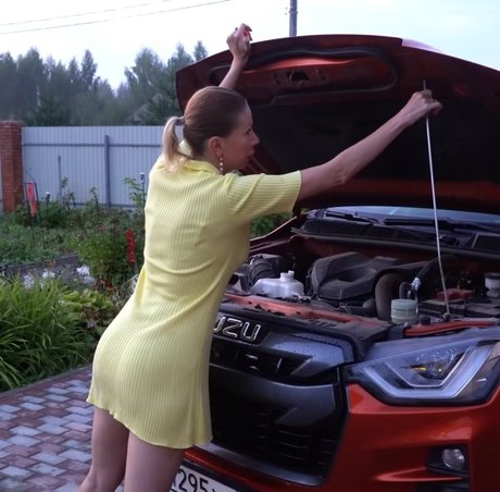 Lisarulit hot model galleries