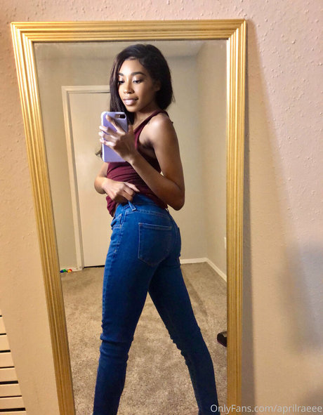 aprilraeee model best gallery