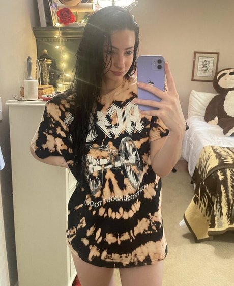 urbabysadie model beautiful pictures