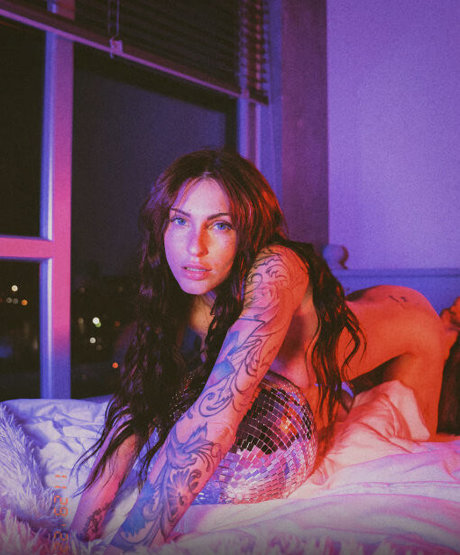 Strawbritty adult actress galleries