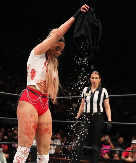 Tay Conti best star image