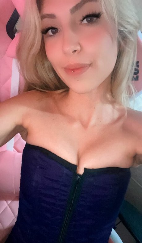 naathys beautiful star pic