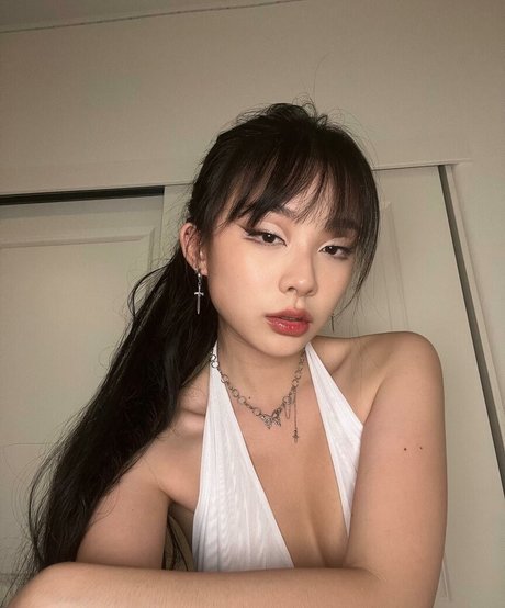 pipluptiny pretty actress image