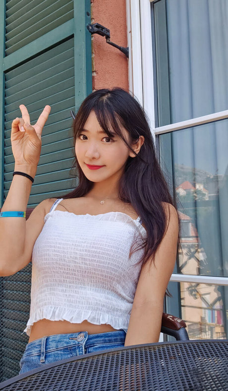 jinnytty model exclusive galleries