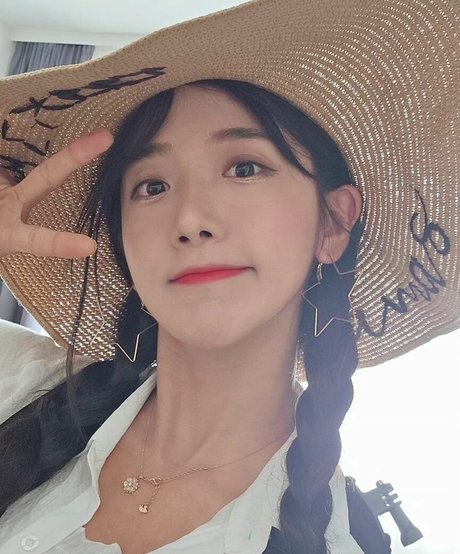 jinnytty Profile pic