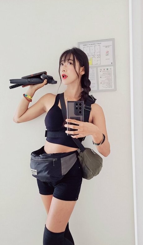 jinnytty pornstar nice archive