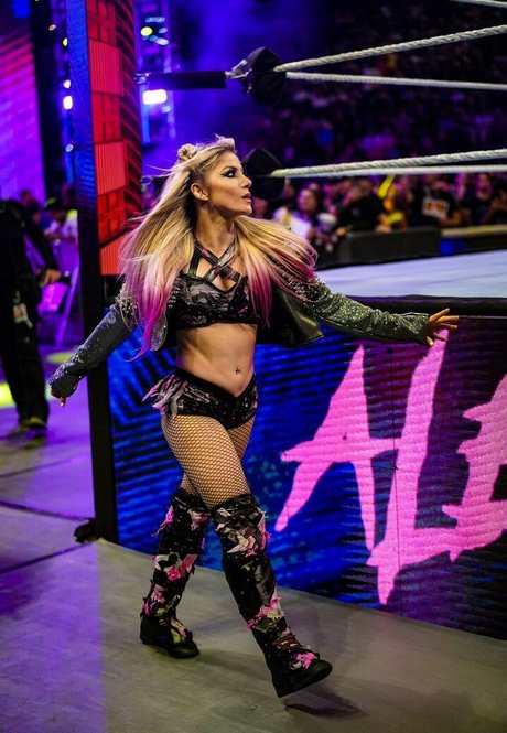 Alexa Bliss star naked image