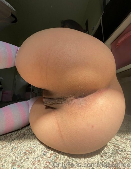 ripjulsfree sexy model img