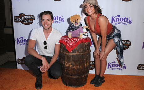 Sarah Hyland pornstar adult picture