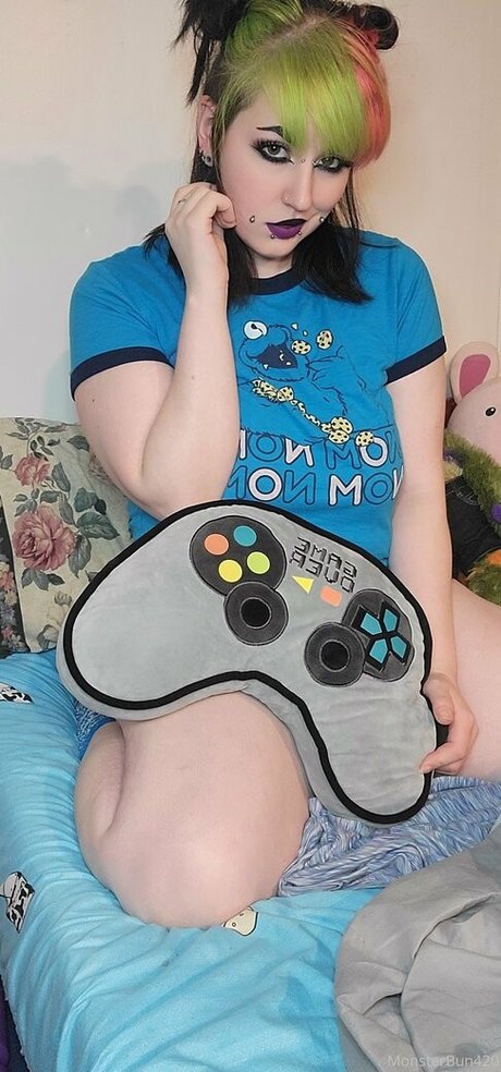 monsterbun42 pornstar xxx picture