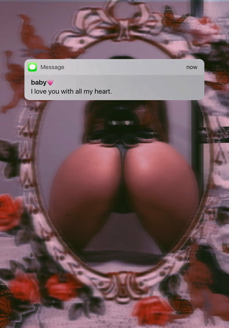 youcancallmewillow model top pic