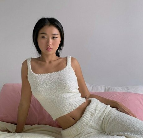 cherrymimi pornographic star img