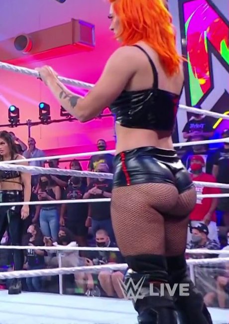 GiGi Dolan top star pictures