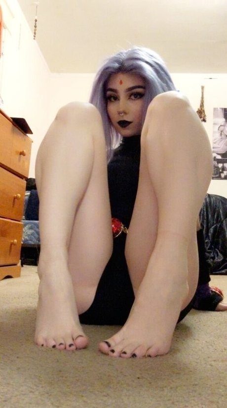 Gianna Hades model adult pictures