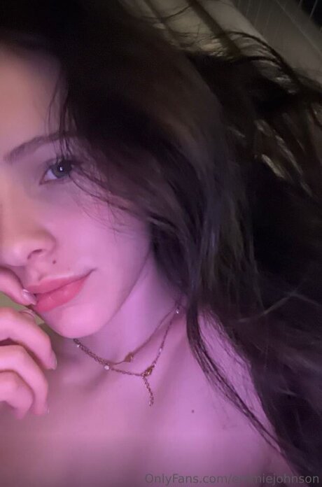 Emmiejohnson model nude images