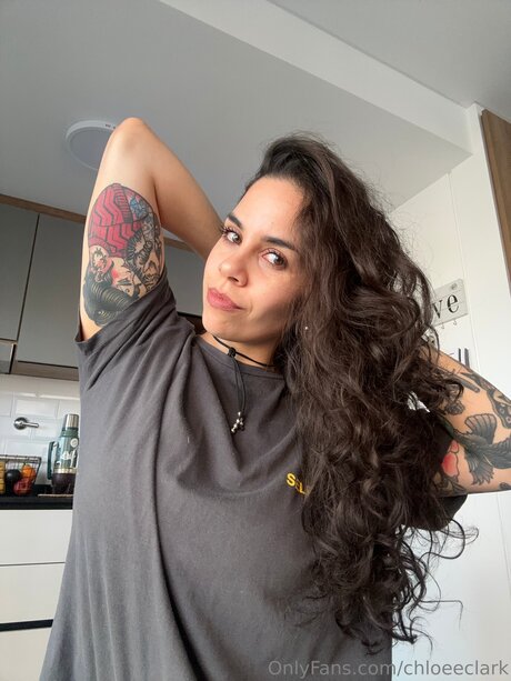 Chloeeclark model art photo