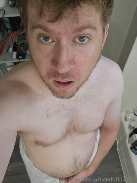 Blondnblue222 model images