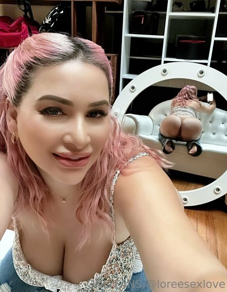 loreesexlove model top pictures
