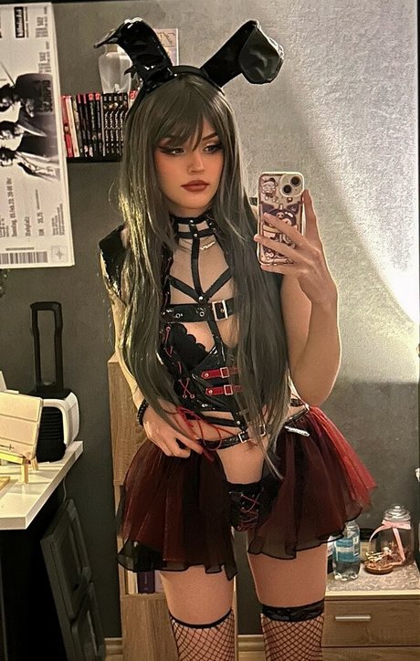 lli ru star nude image