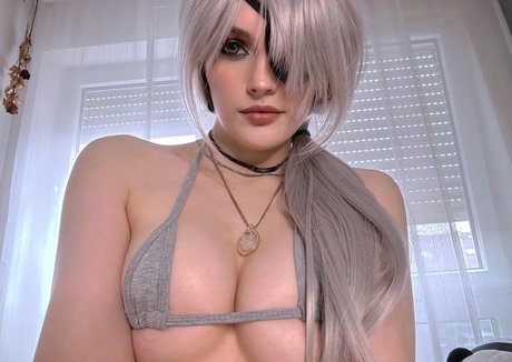 lli ru model hot images