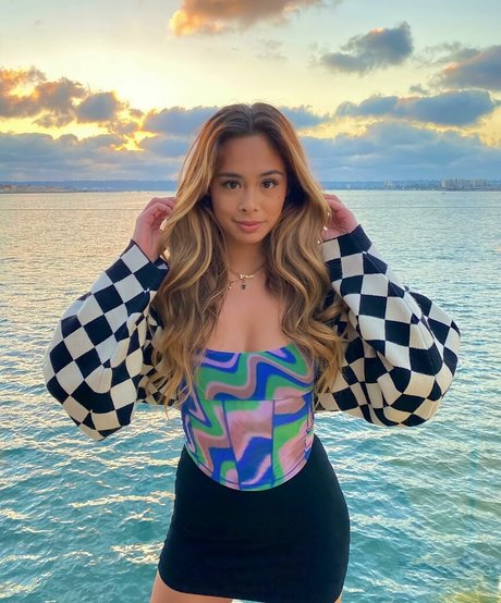 Buhnny pornstar nice photo