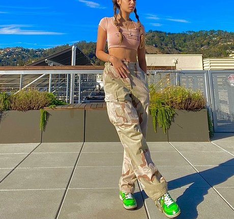 Buhnny star free pics