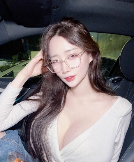 asuna hd pornstar picture