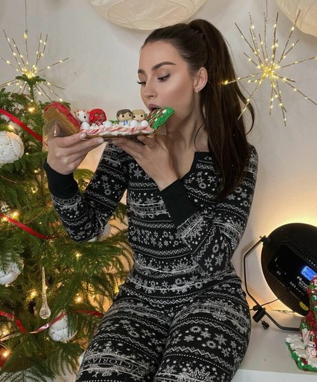 Palmbee pornstar nudes gallery