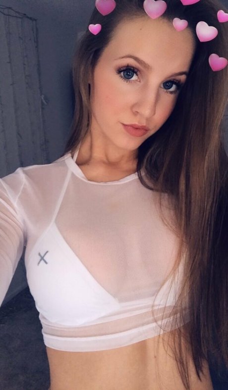 Olivia Schimmel high quality star image