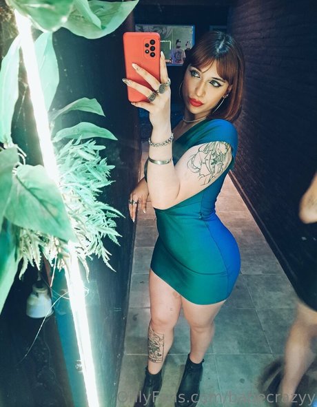 babecrazyy free actress galleries