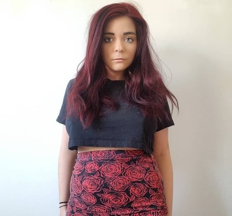 cowtail nude actress gallery