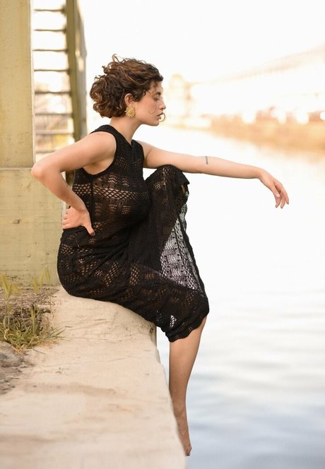 Anna Pittureri star pretty photo