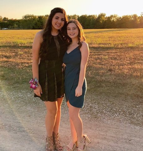 Deena E pornstar naked pic