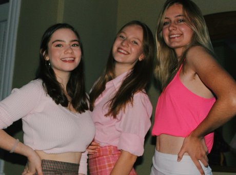 Deena E star top archive