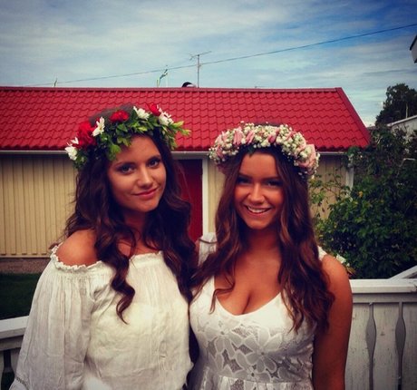 Alma Tandrup star erotic image