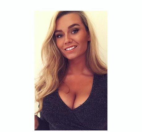 Alma Tandrup perfect actress pics