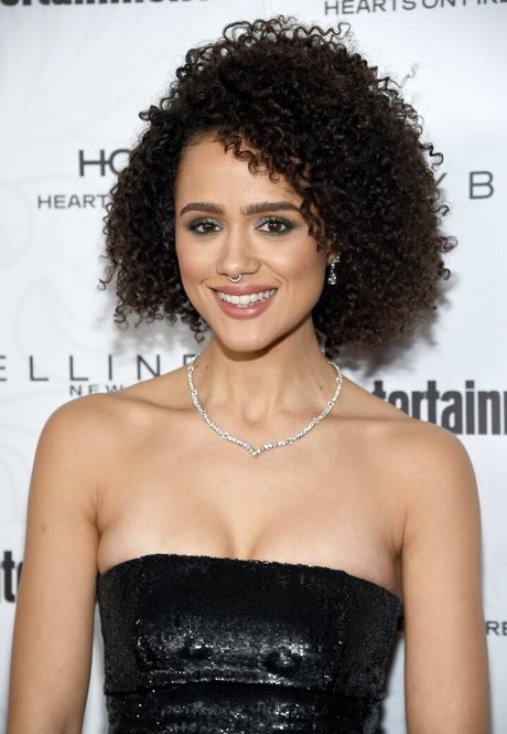 Nathalie Emmanuel perfect model img