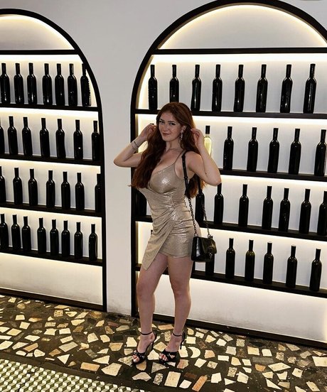 Emily Fiore model sex picture