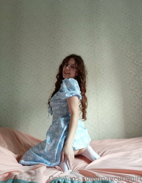 maycurlygirl star exclusive pictures